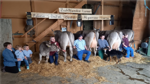 Zuchtfamilie Larisa 2